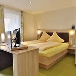 Hotel Krone Garni Deckenpfronn