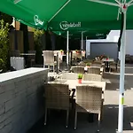 Krone Garni 3* Deckenpfronn