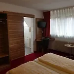 Hotel Krone Garni 3*