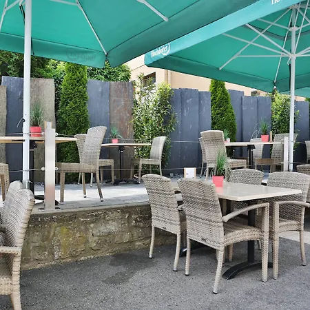 Hotel Krone 3*
