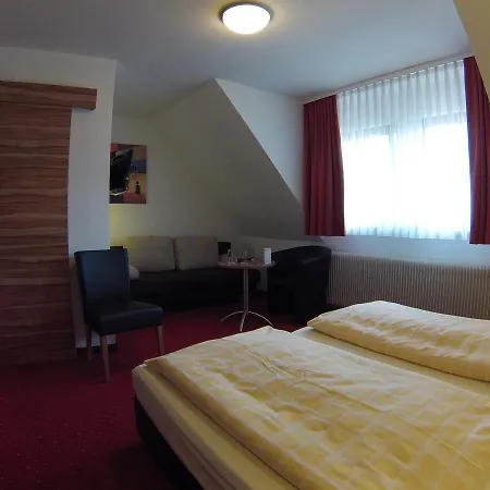 Hotel Krone Garni 3*