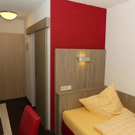 Krone Garni Hotel