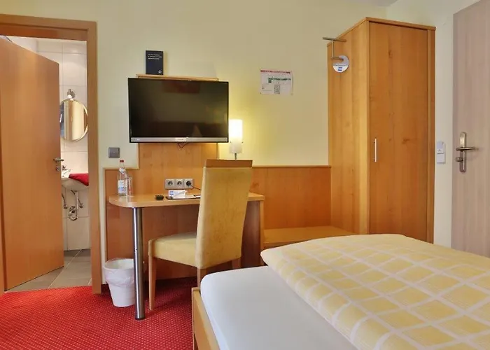 Krone Garni Hotel Deckenpfronn