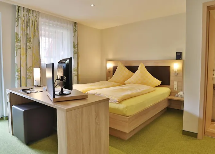 Hotel Krone Garni Deckenpfronn