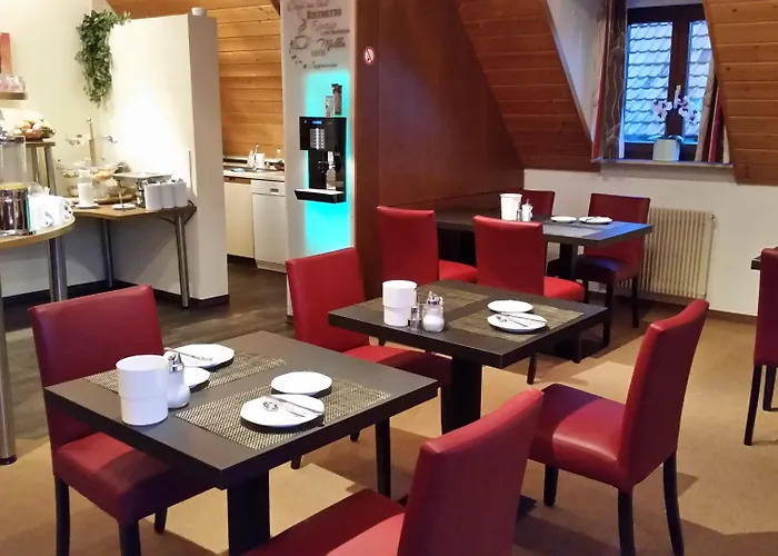 Szálloda Krone Garni Deckenpfronn