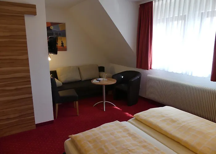 Krone Garni Szálloda Deckenpfronn