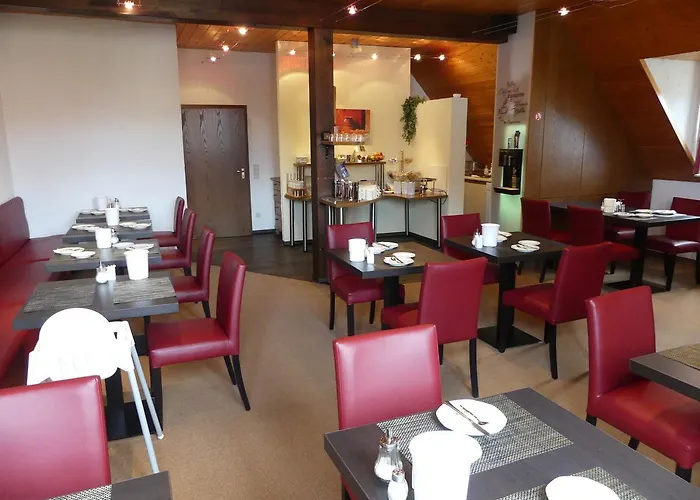 Krone Garni Szálloda 3*