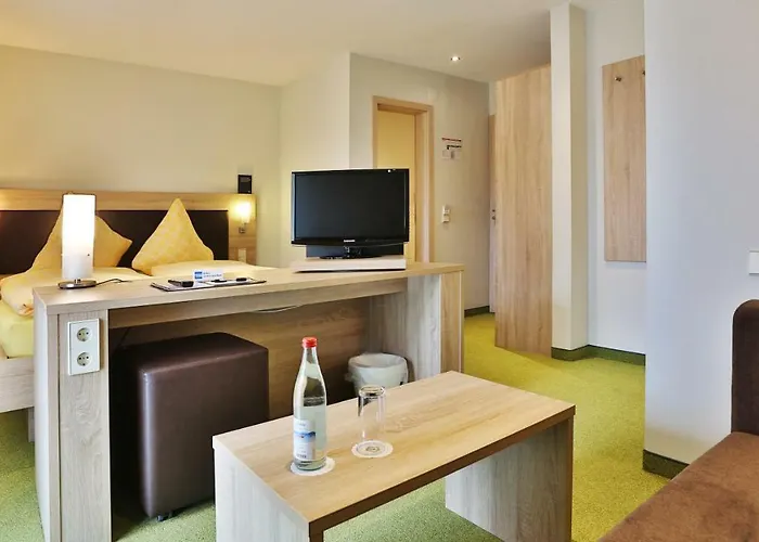 Krone Garni Hotel Deckenpfronn